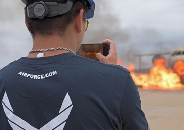 17th TRW hosts potential recruits