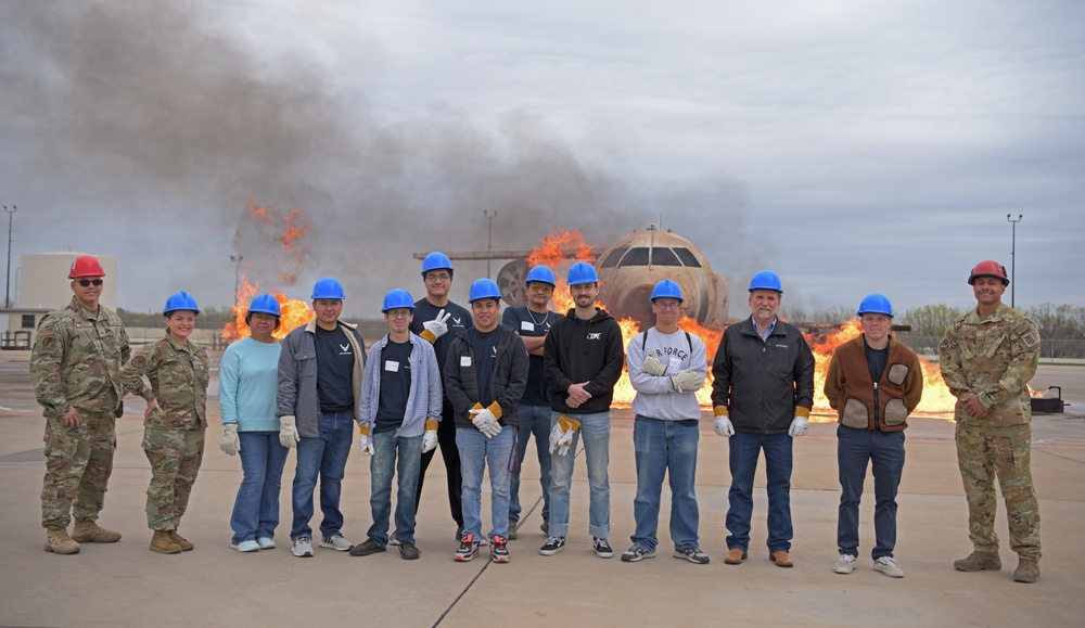 17th TRW hosts potential recruits