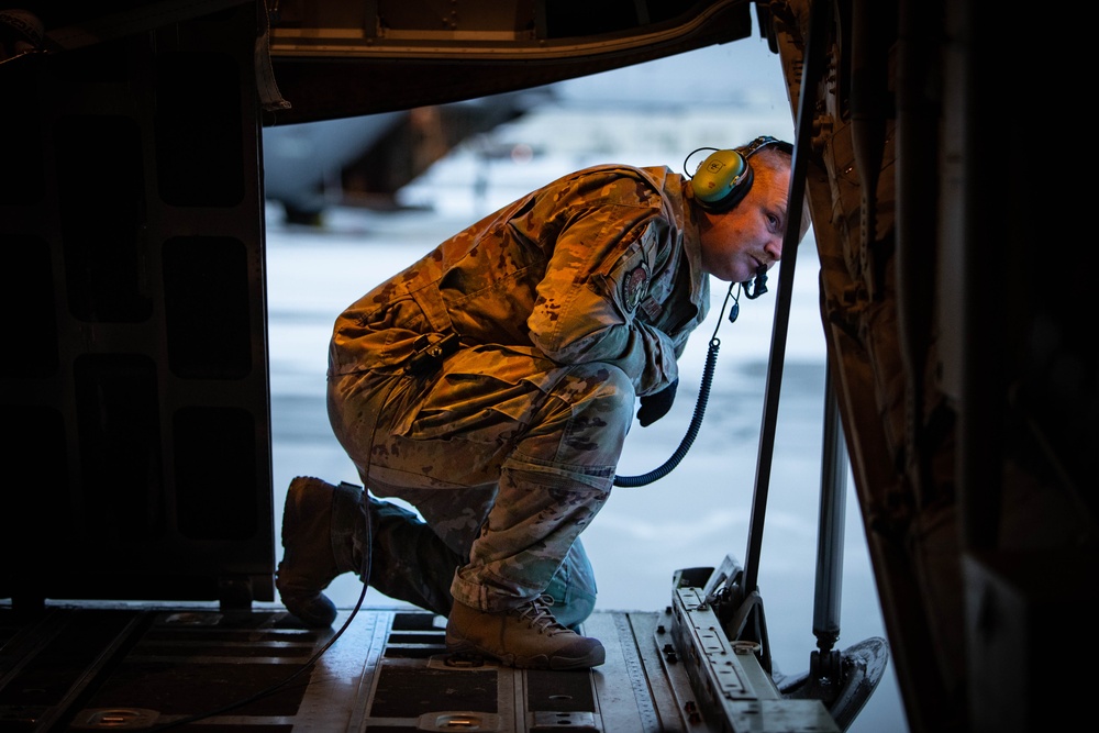 Alaska Army National Guard ‘First Scouts’ awarded state’s highest heroism medal for 1955 rescue