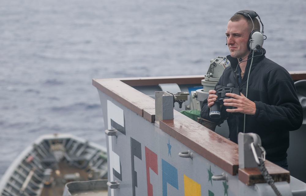 Shiloh Sailor Monitors Surface Contacts