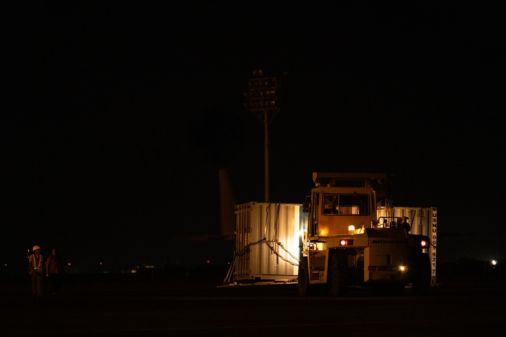 C-5M Super Galaxy delivers equipment in support of Philippines oil-spill response