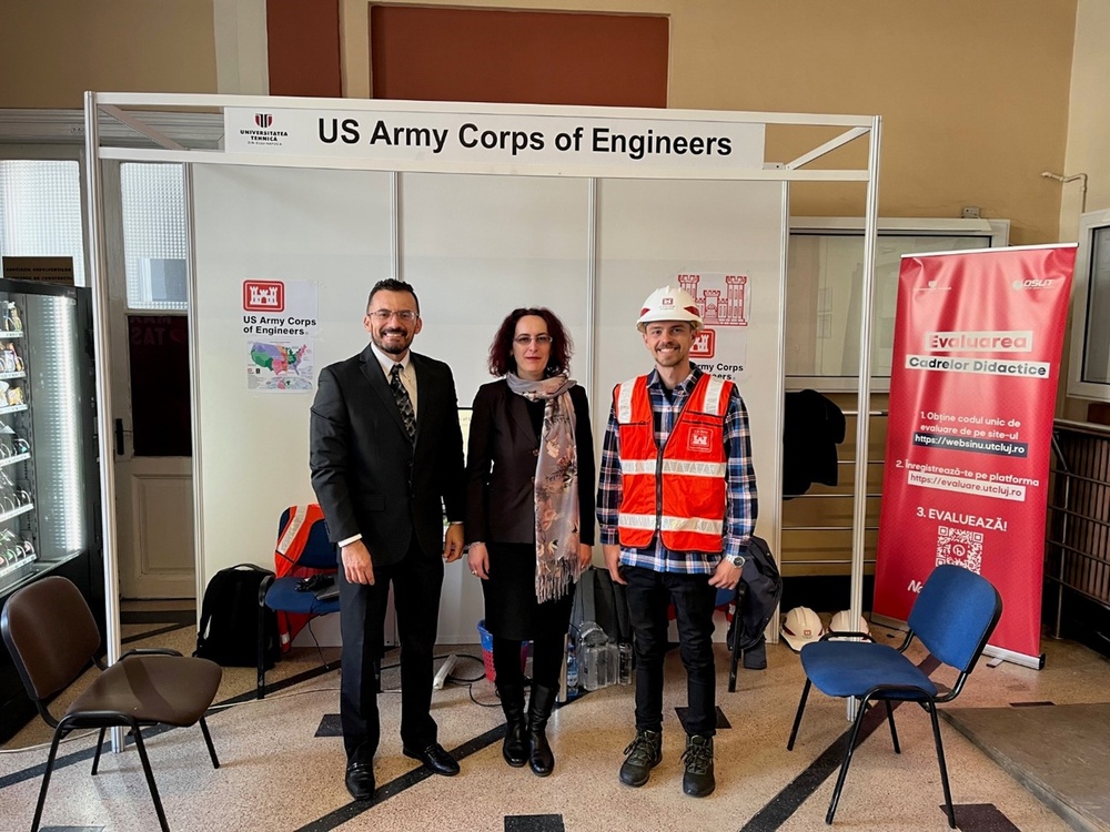 Army engineers engage Romanian engineering students, next generation of key Local National workforce