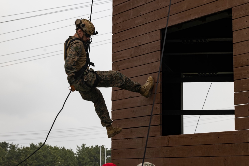 Republic of Korea Marines Ropes Course