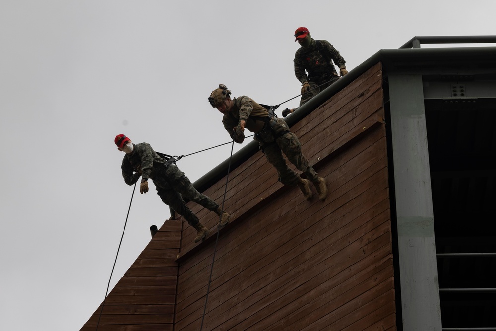 Republic of Korea Marines Ropes Course