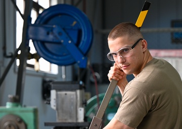 Incirlik AB holds the first overseas Aircraft Battle Damage Repair course