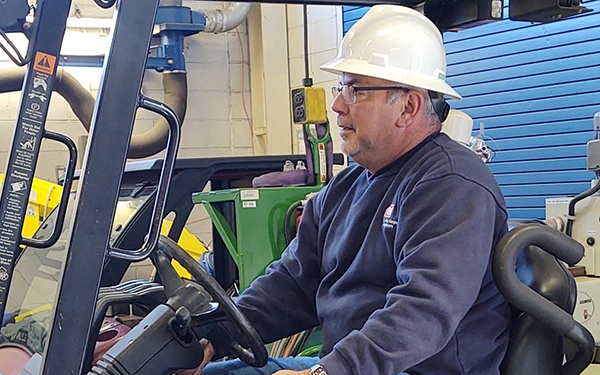 Nashville District names Cox Employee of the Month for January 2023