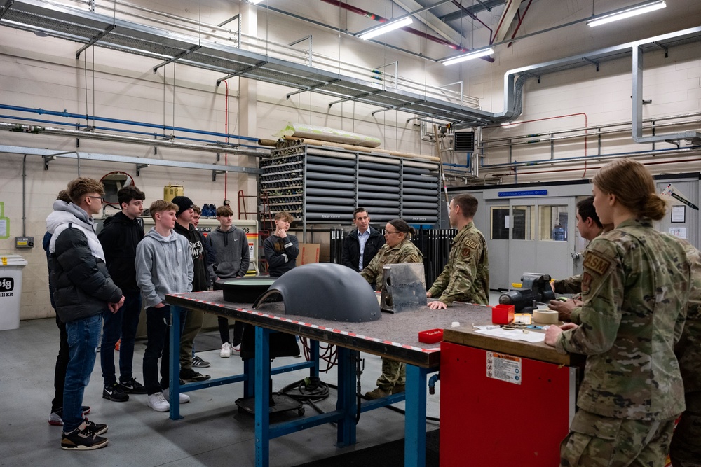 West Suffolk College students visits RAF Mildenhall