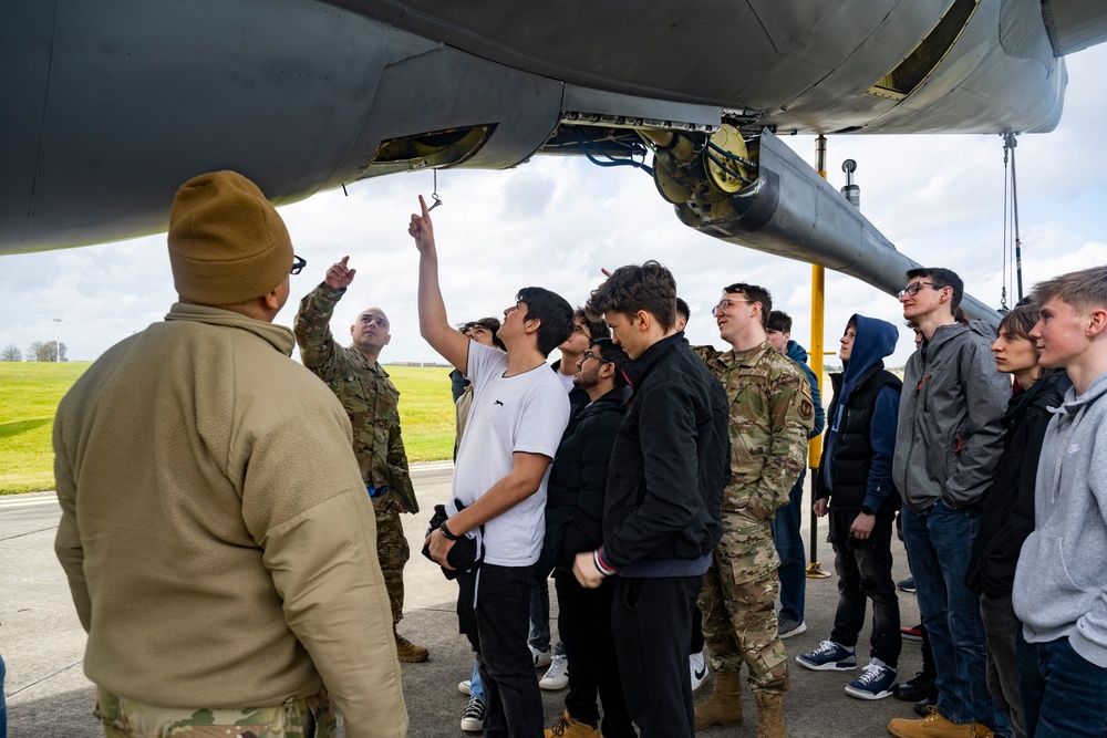 West Suffolk College visits RAF Mildenhall