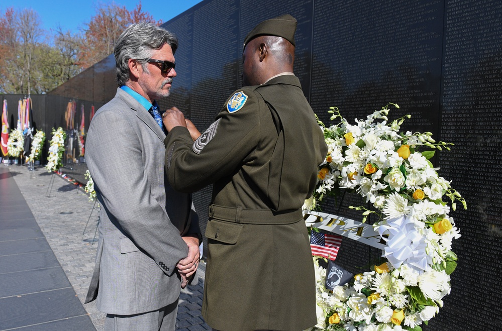 Gold Star Families Participate in Wreath Laying Ceremony at Vietnam Veterans Memorial