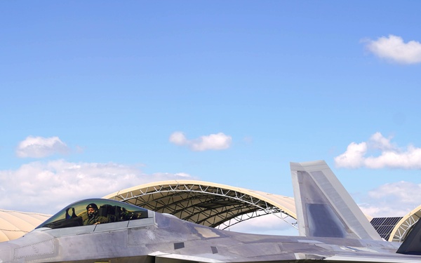 71st Fighter Squadron receives first F-22s