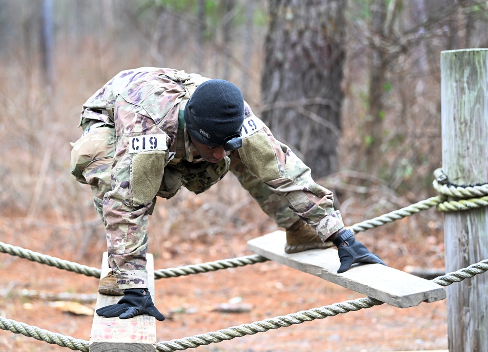 Civil Affairs Candidates Undergo Leader Reaction Course