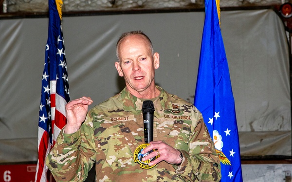 F-35 Lighting II Program Director visits Edwards Air Force Base