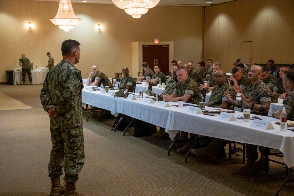 Navy command senior enlisted leaders attend FMF symposium