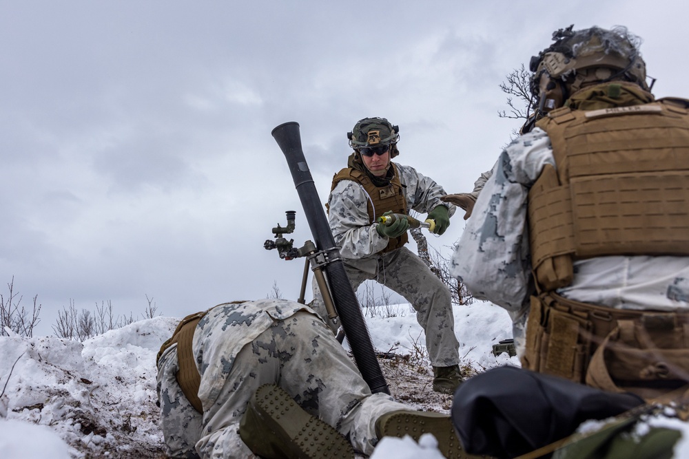 DVIDS - Images - 2d CEB Live-Fire Mortar Range [Image 11 of 13]