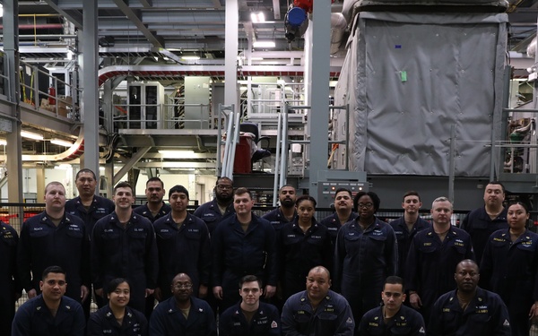 NSWCPD Trains Crew of First DDG-51 Flight III Arleigh Burke-Class Guided-Missile Destroyer at Land Based Engineering Site