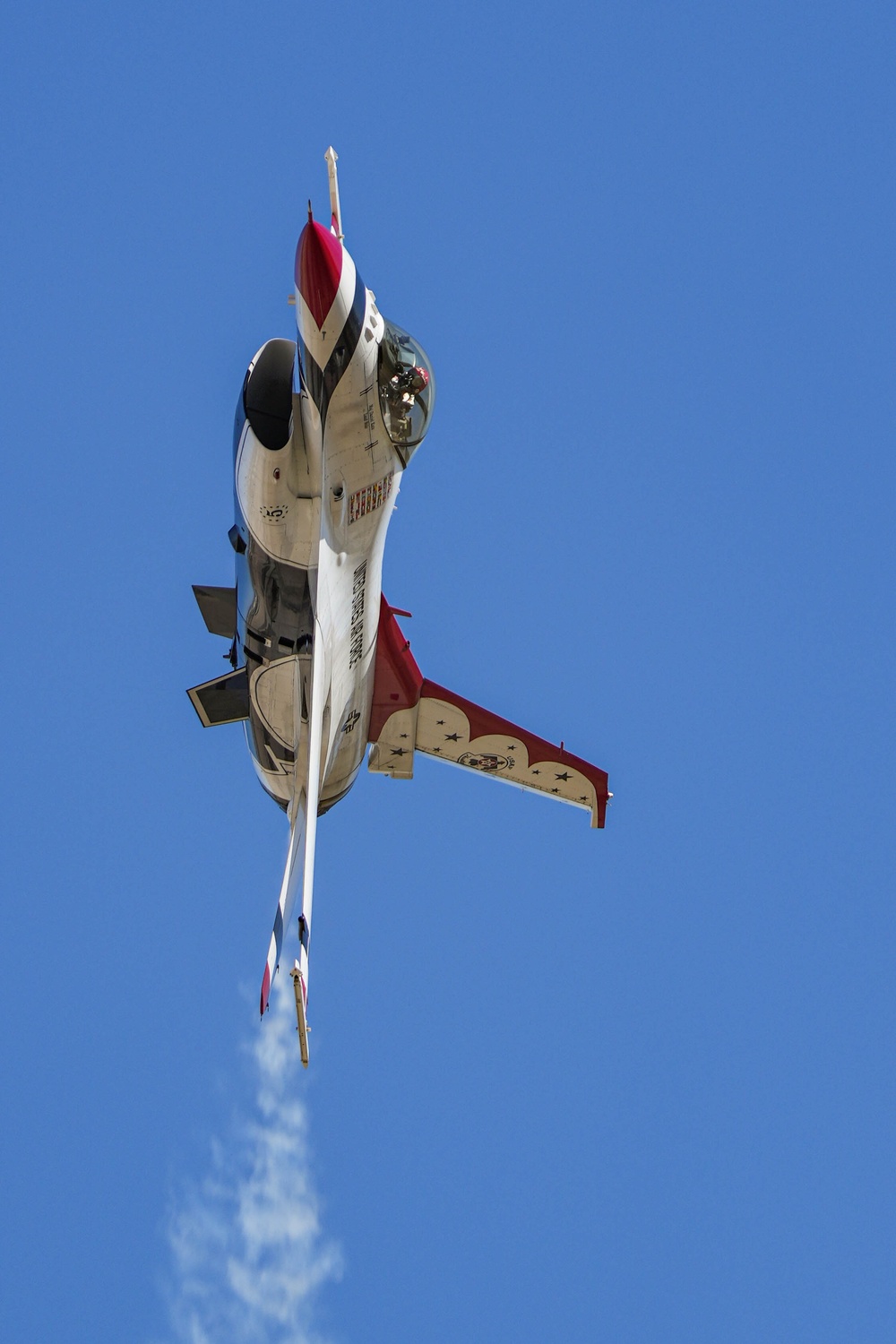 DVIDS Images Thunderbirds bring the ‘thunder’ to Thunder and