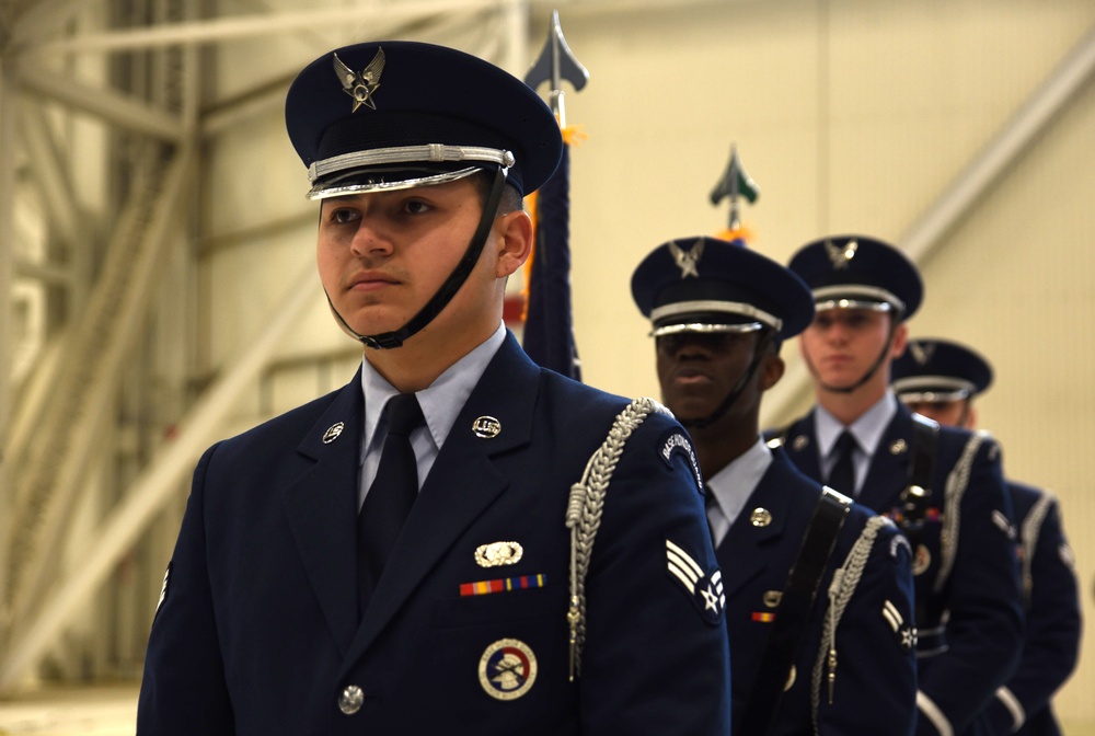 4th Airlift Squadron welcomes new commander