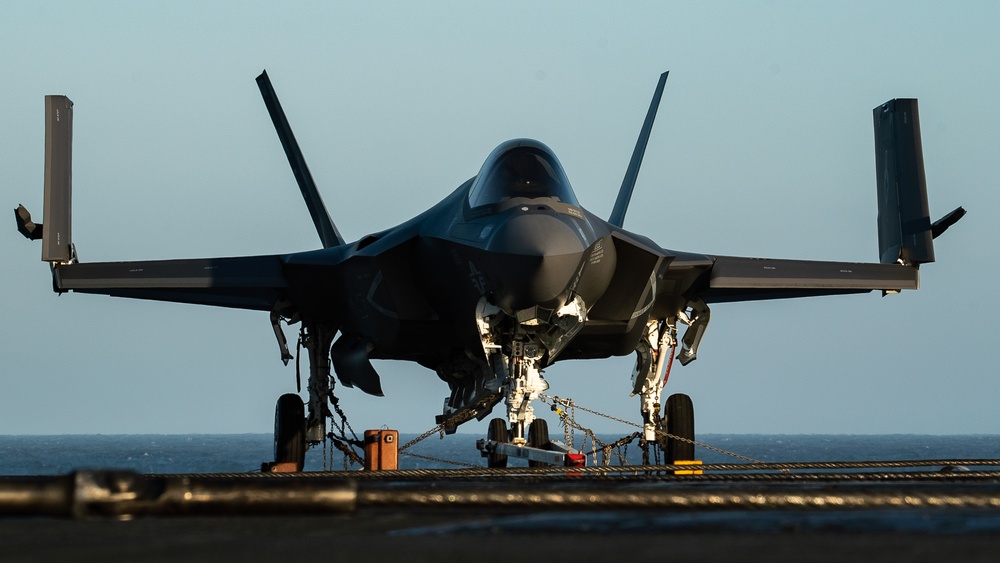 USS Carl Vinson (CVN70) Stows Aircraft on the Flight Deck