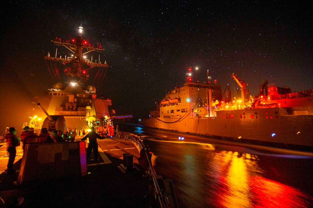 USS Paul Hamilton RAS with USNS Amelia Earhart