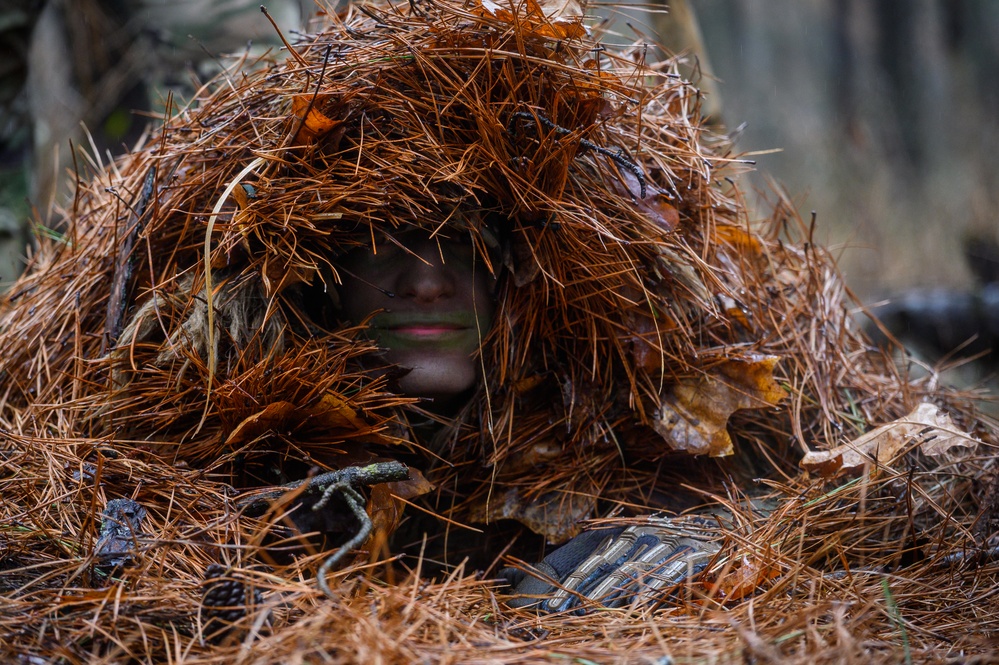 1-114th Reconnaissance and Sniper Platoon Ghillie Wash