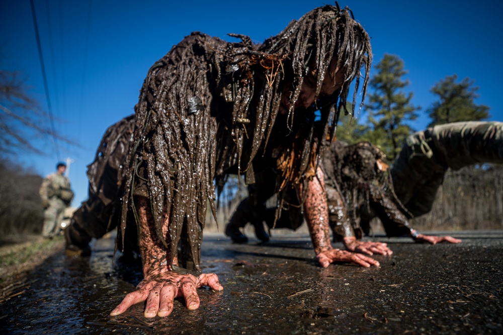 1-114th Reconnaissance and Sniper Platoon Ghillie Wash