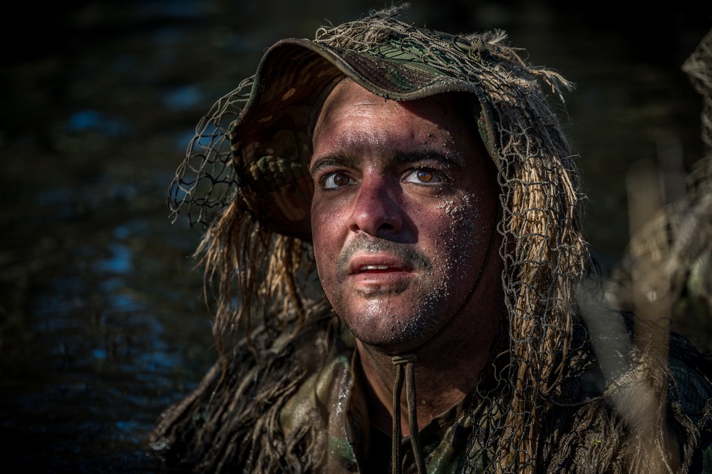 1-114th Reconnaissance and Sniper Platoon Ghillie Wash