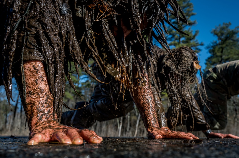 1-114th Reconnaissance and Sniper Platoon Ghillie Wash