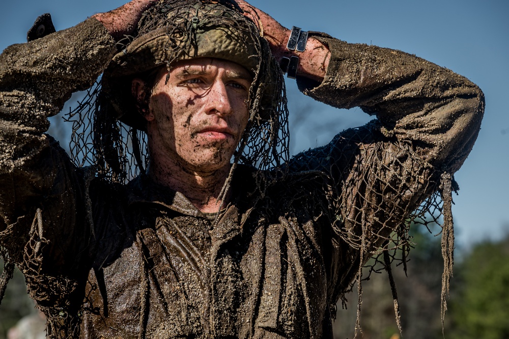 1-114th Reconnaissance and Sniper Platoon Ghillie Wash