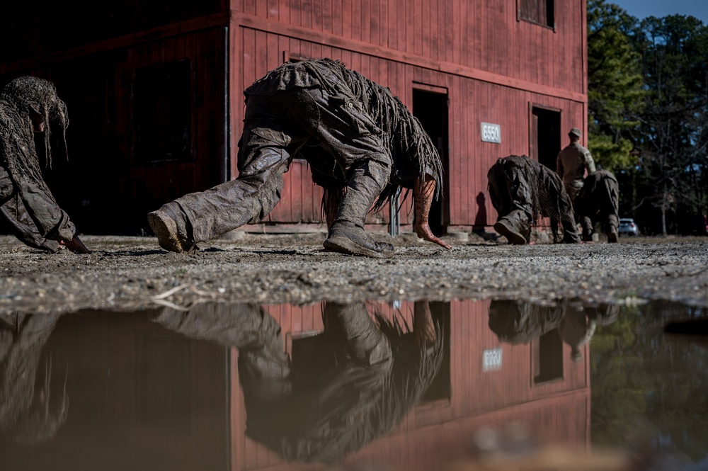 1-114th Reconnaissance and Sniper Platoon Ghillie Wash