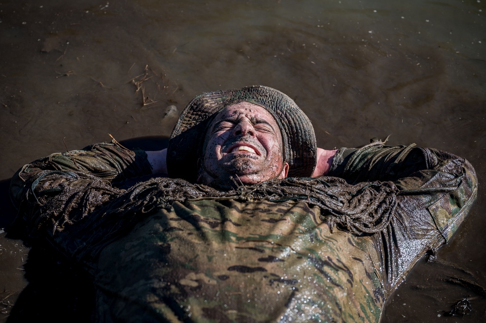 1-114th Reconnaissance and Sniper Platoon Ghillie Wash