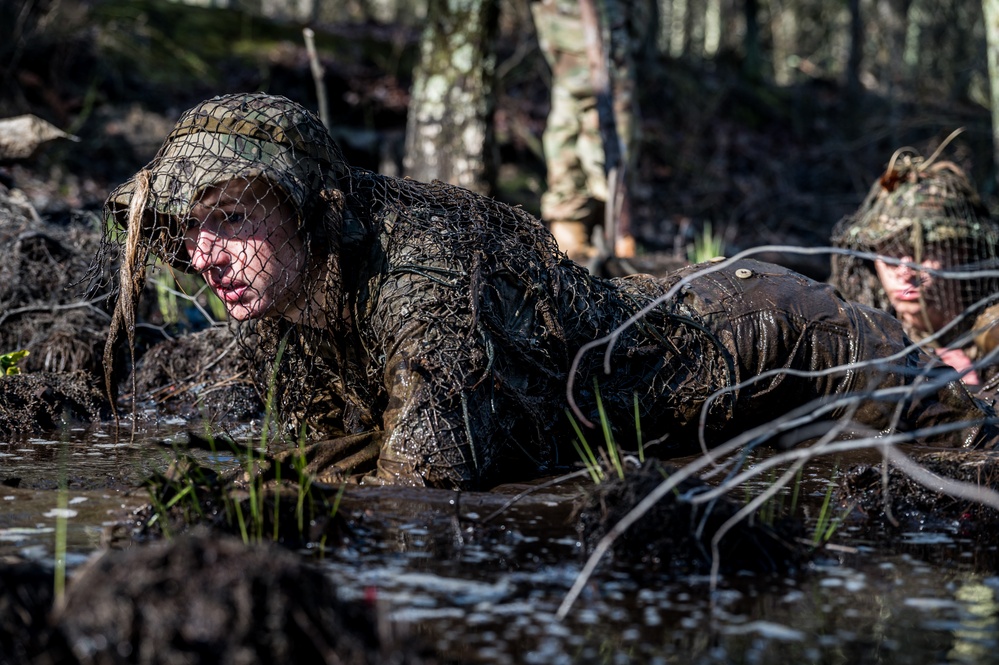 1-114th Reconnaissance and Sniper Platoon Ghillie Wash