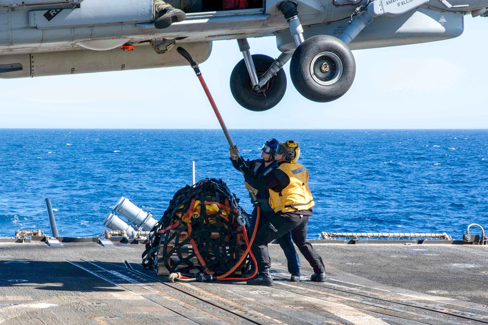 USS Leyte Gulf (CG 55) Daily Operations