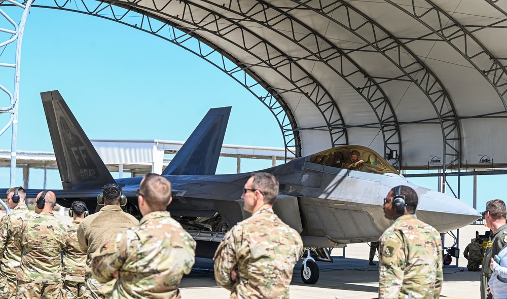 The first FTU F-22s touch down at JBLE