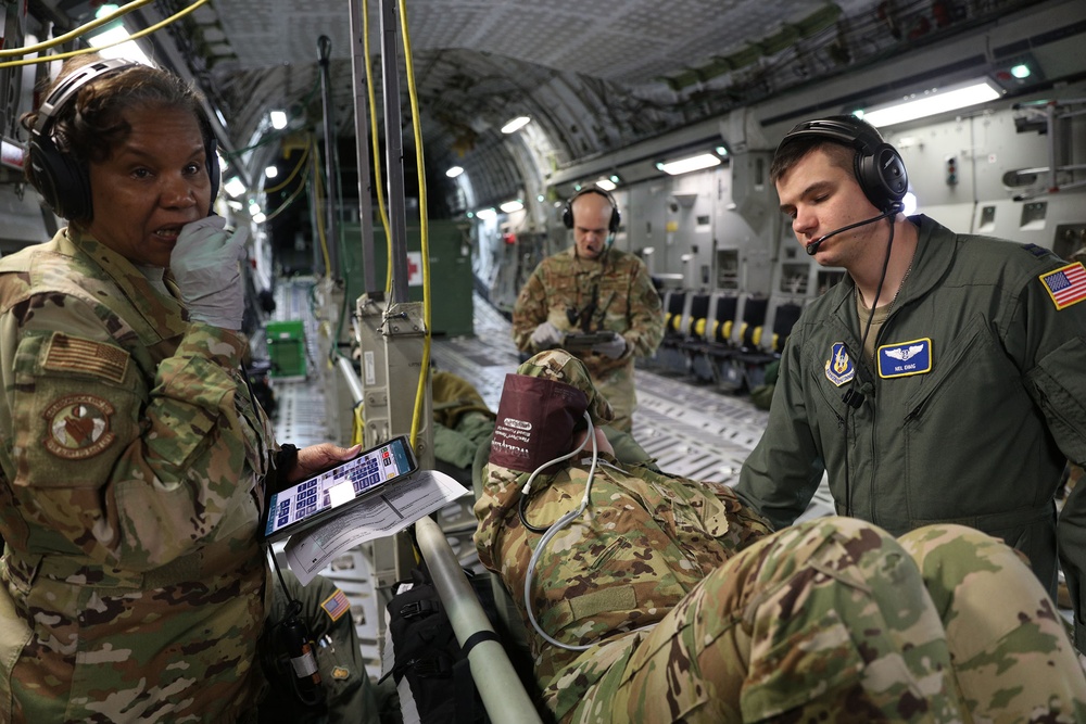 445th aeromedical evacuation Airmen sharpen skills during DART