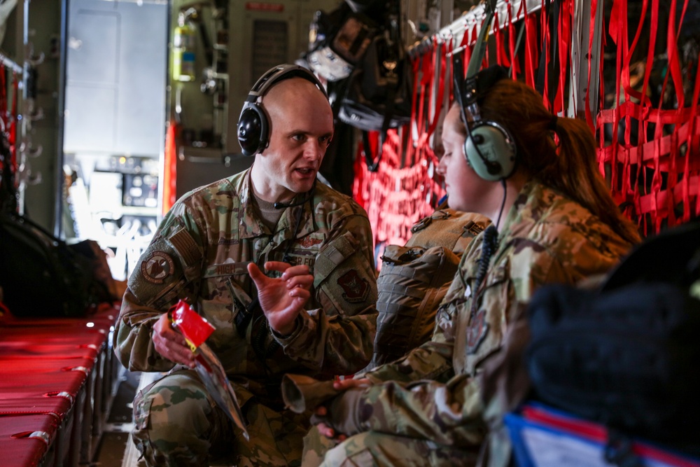 445th aeromedical evacuation Airmen sharpen skills during DART