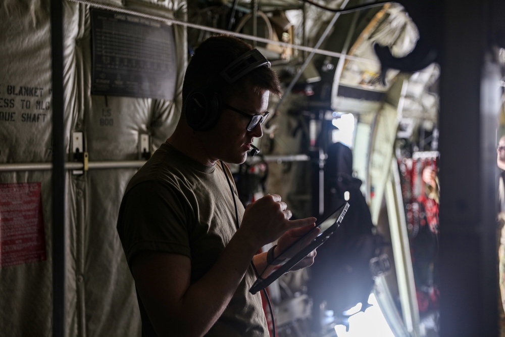 445th aeromedical evacuation Airmen sharpen skills during DART