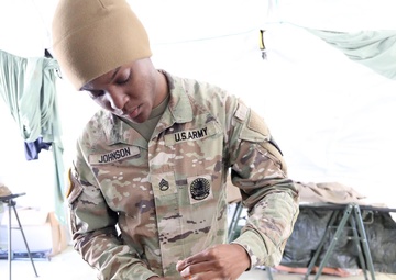 Staff Sgt. Natesha Johnson Competes in Army Reserve Best Warrior