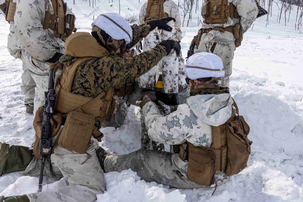 DVIDS - Images - 2d CEB Live-Fire Expedient Demolition Range [Image 14 ...