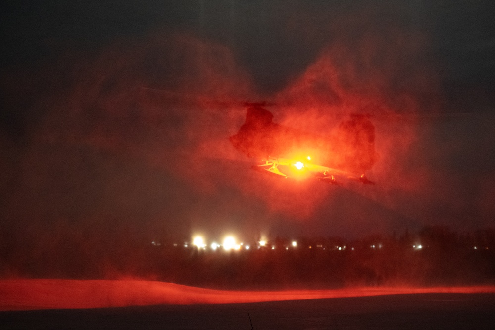 2-11 paratroopers conduct air assault during JPMRC-AK 23-02