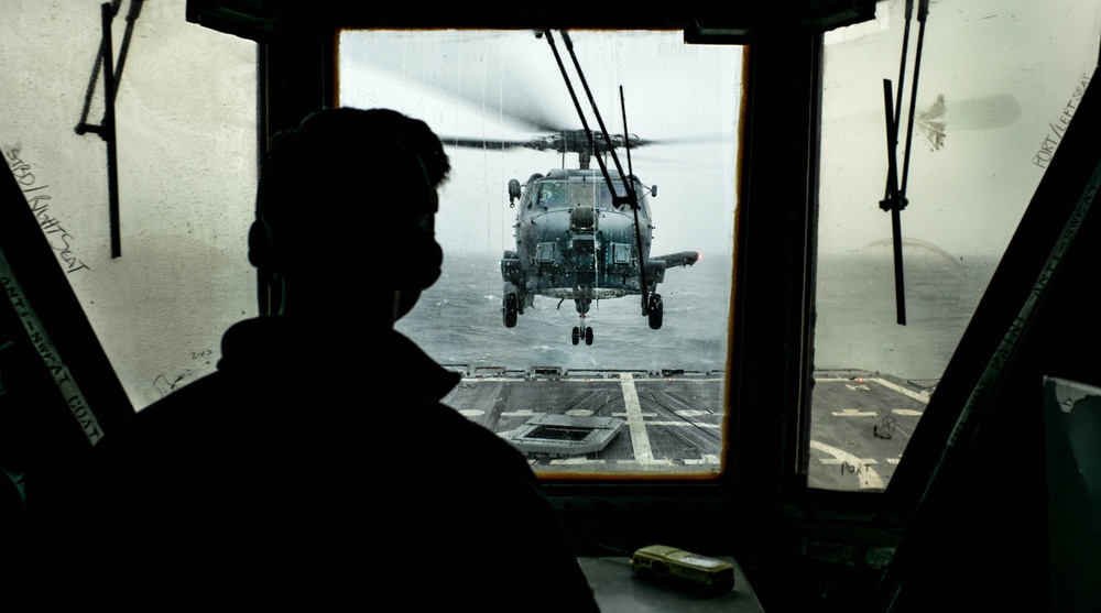 A SH-60R Helicopter from HSM 78 lands on USS Sterett (DDG 104)