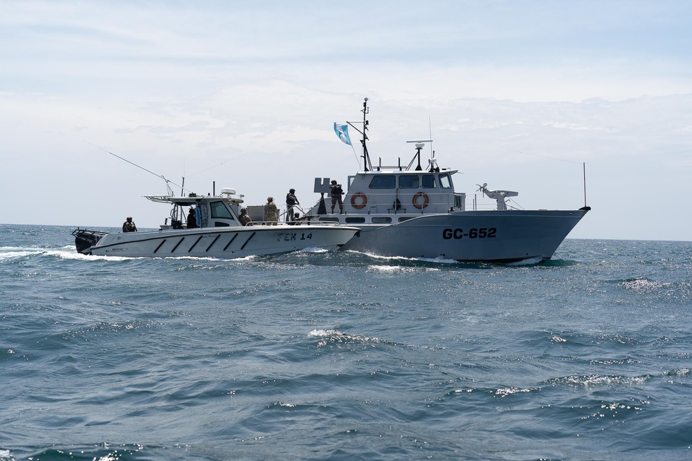 U.S. Navy SEALs Conduct Joint Training with Guatemalan Naval Special Forces for CENTAM Guardian 2023 Exercise, Focusing on High-Target Training and Small Boat Operations