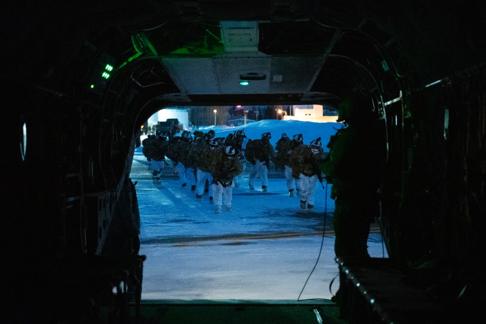 2/11 ‘Arctic Angels’ conduct air assault during JPMRC-AK 23-02