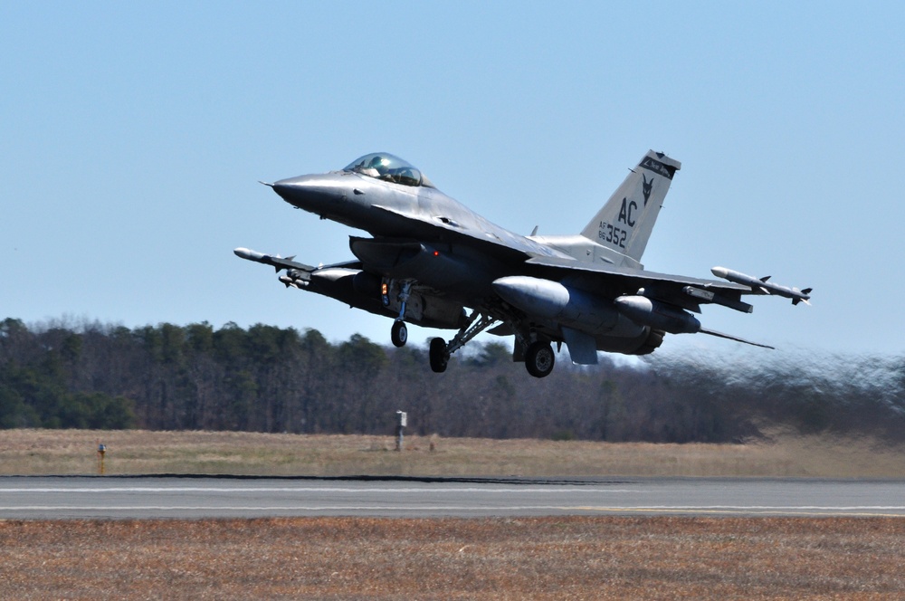 177th Fighter Wing F-16C+ Takes Off in Full Afterburner en route to Red Flag 23-2