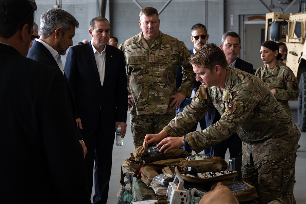 President Abdo visits Hurlburt, AFSOC