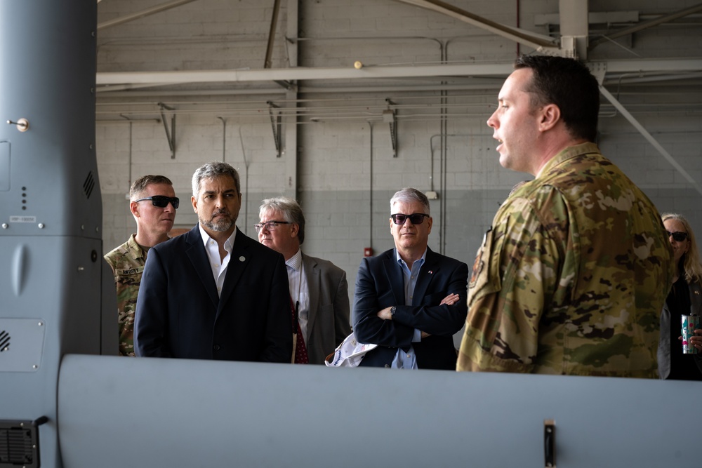 President Abdo visits Hurlburt, AFSOC