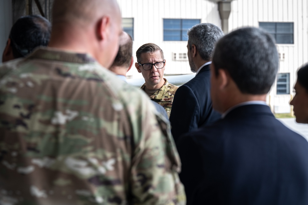 President Abdo visits Hurlburt, AFSOC