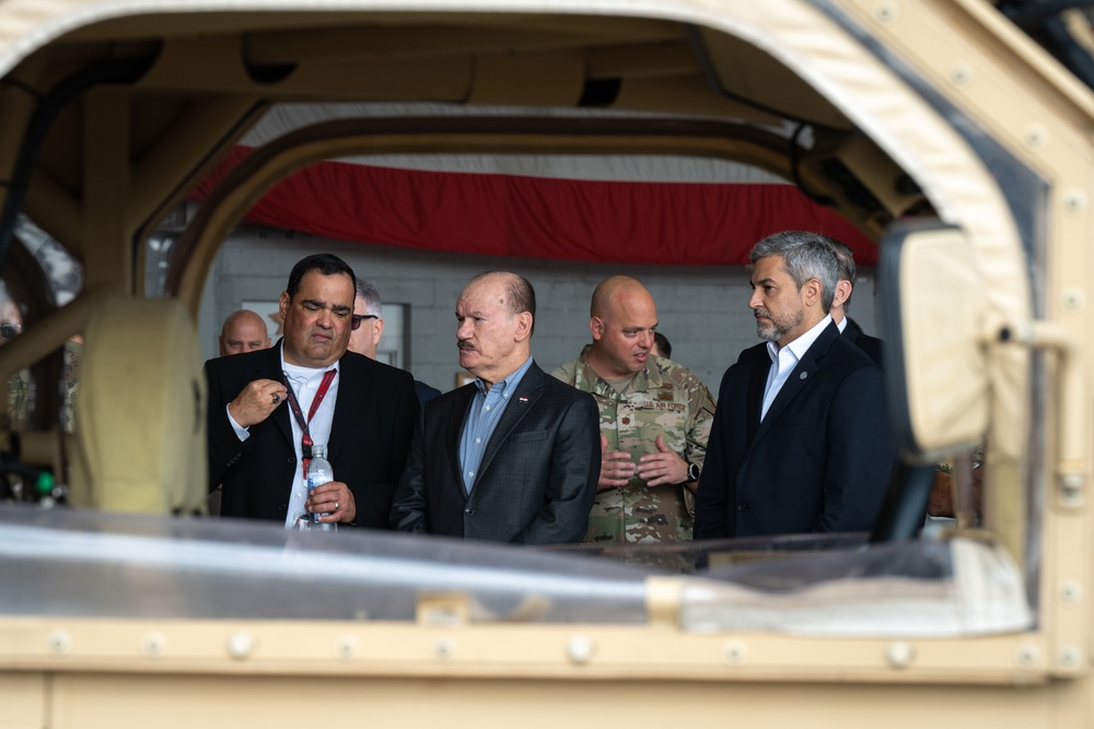 President Abdo visits Hurlburt, AFSOC