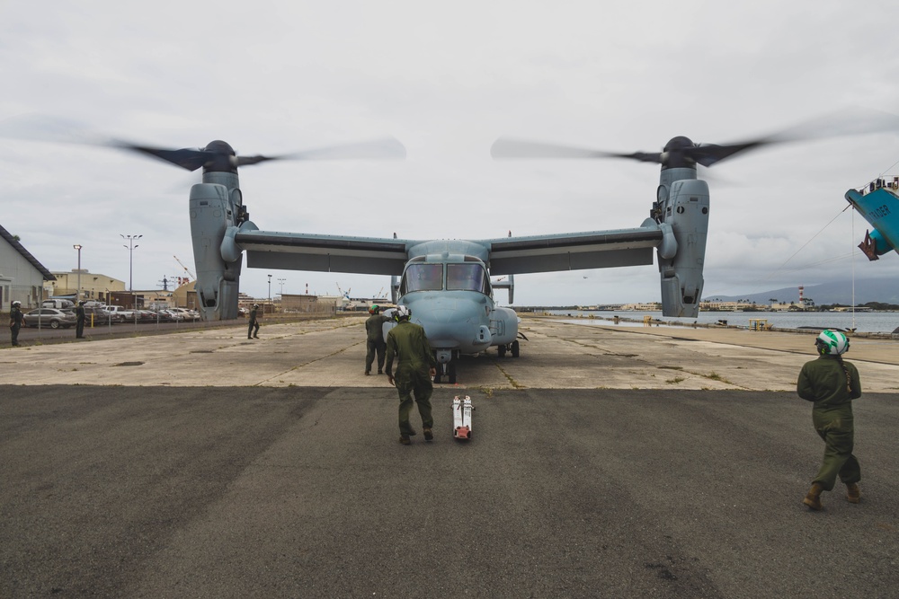 VMM-363 Prepares for MRF-D