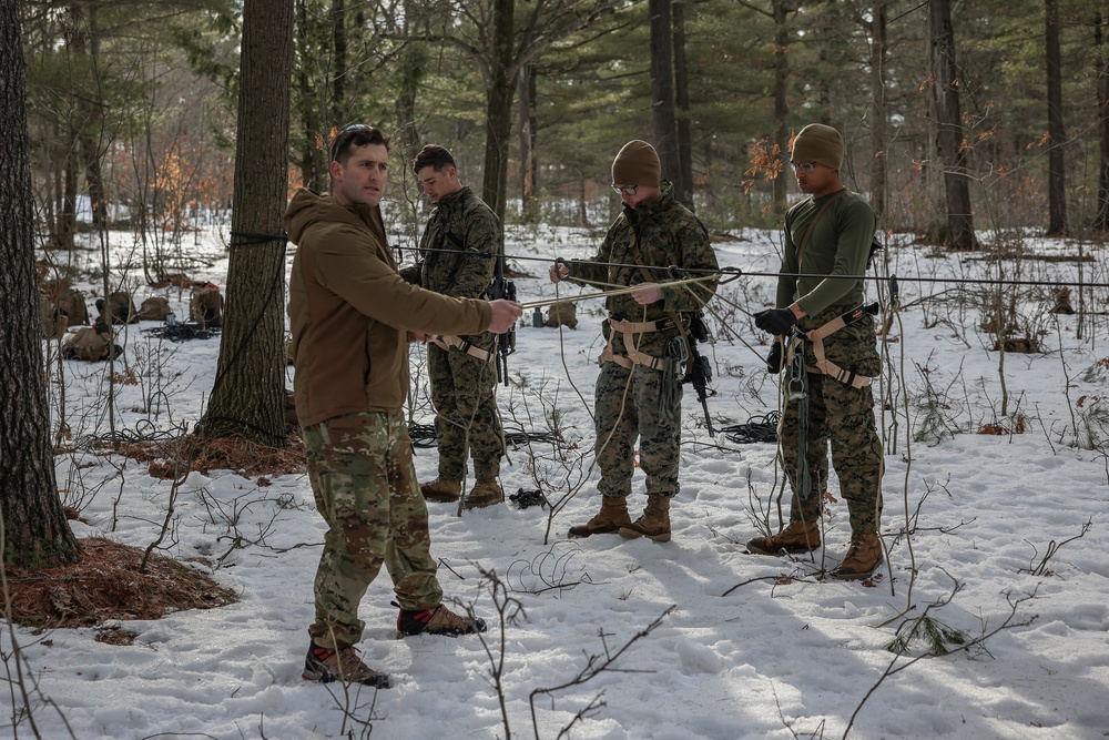 1/10 Ropes Training