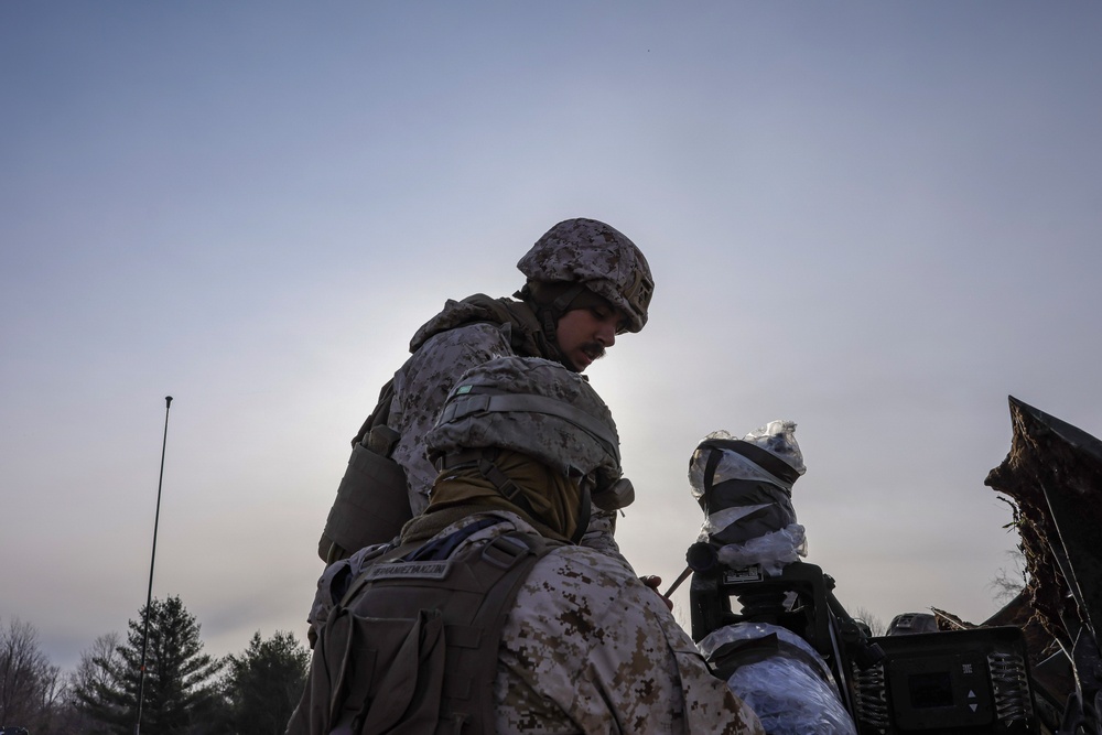 1/10 Chinooks and Howitzers Training